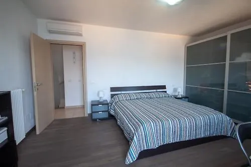 Villa Le Rose Sleeps 6 - Families Only Please Menaggio Włochy